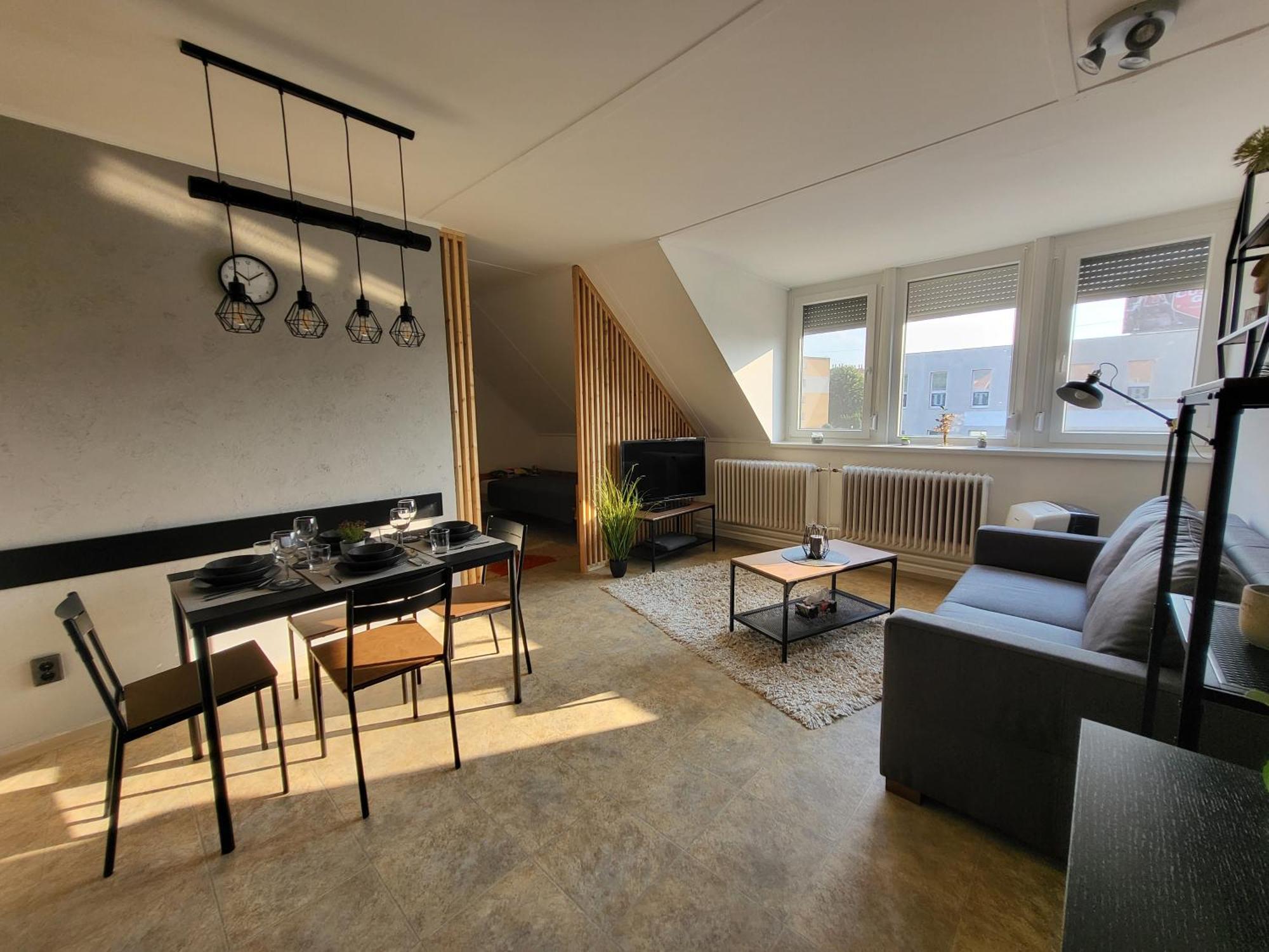 Bohemi Apartman Mosonmagyaróvár Exteriör bild