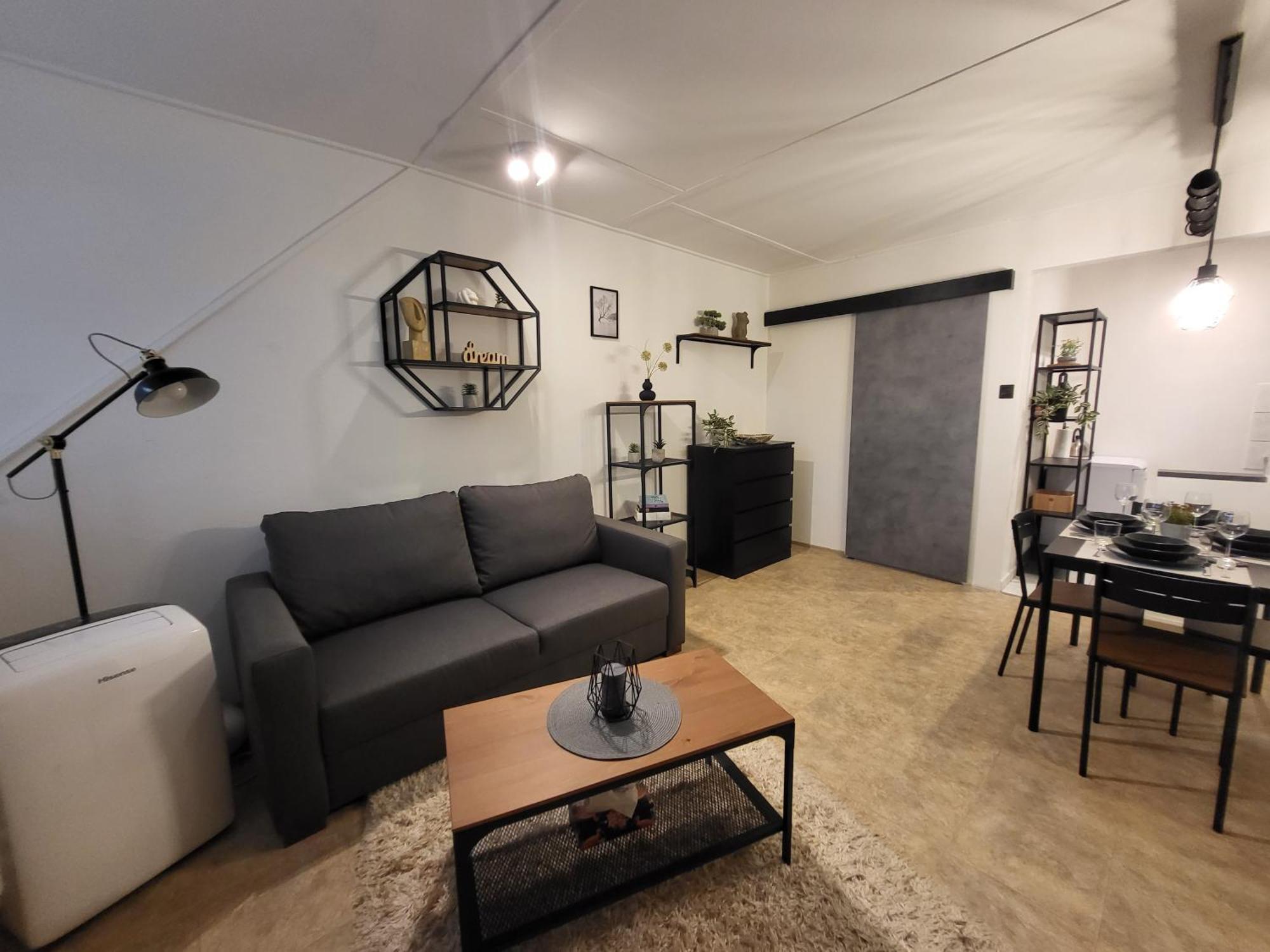 Bohemi Apartman Mosonmagyaróvár Exteriör bild