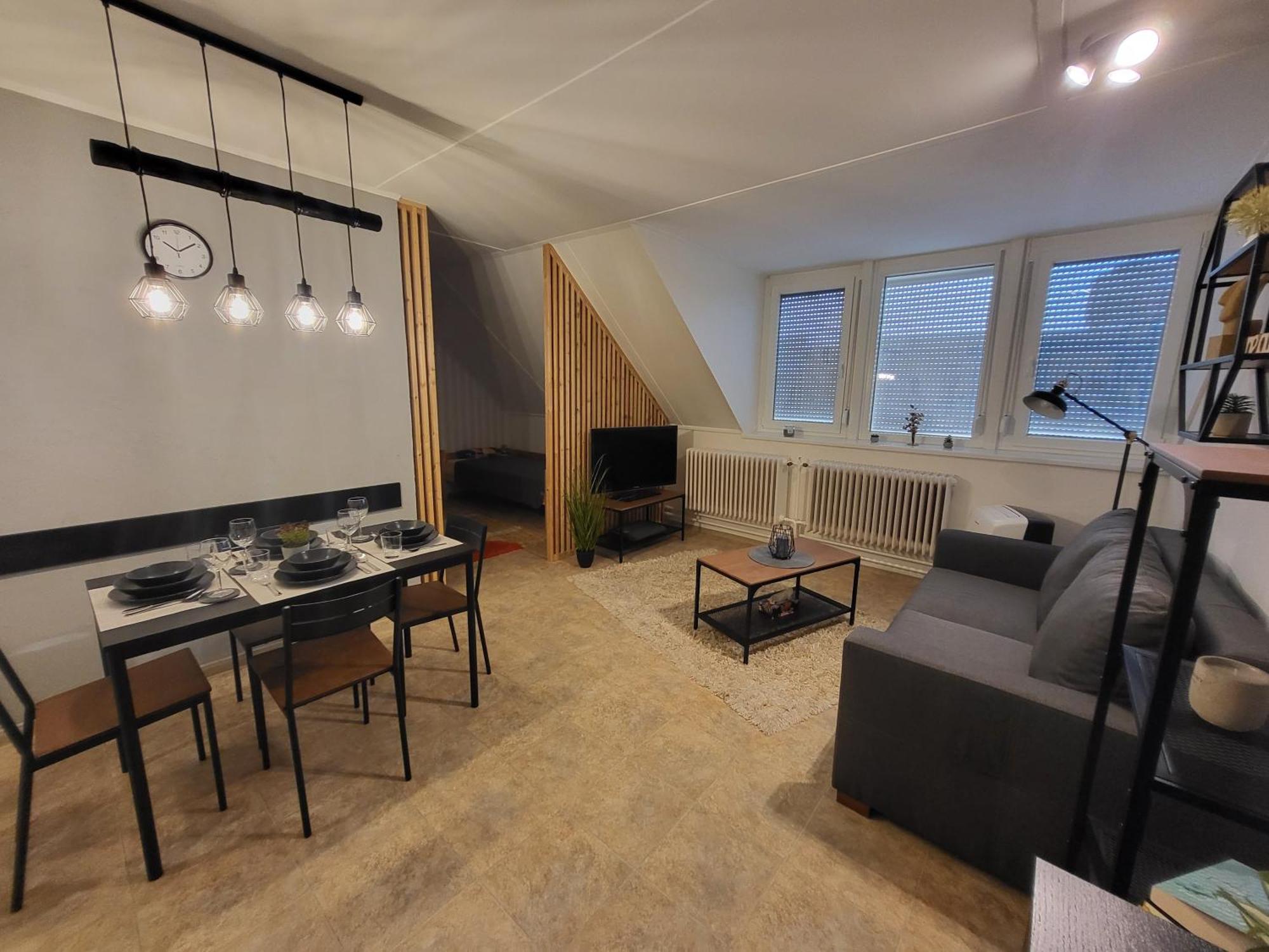 Bohemi Apartman Mosonmagyaróvár Exteriör bild
